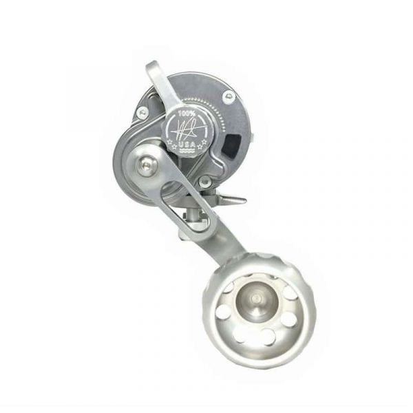 Seigler Small Game Lever Drag Reel - Right Hand Smoke/Silver