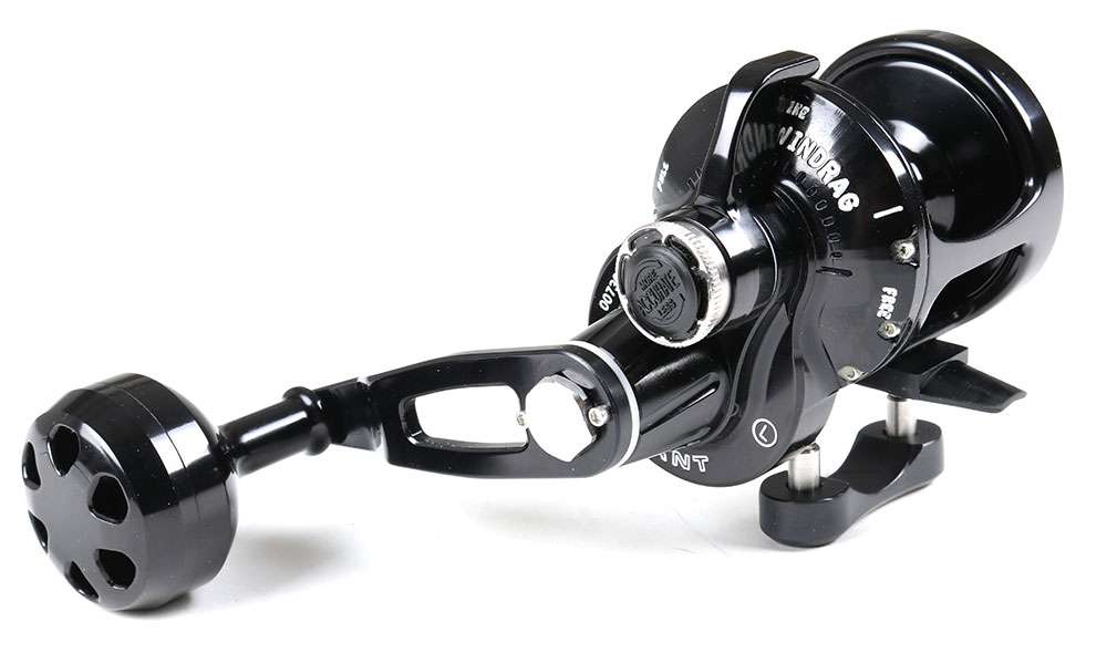 Accurate BV-400L Boss Valiant Baitcasting Reel - Black - TackleDirect