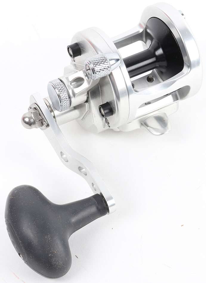 Avet SX 5.3 LH Single Speed Left Hand Reel Silver Blemished