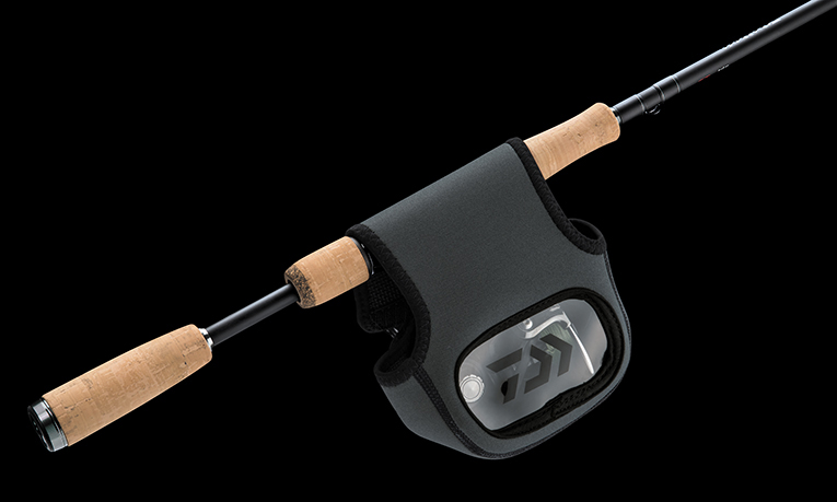 Daiwa D-Vec Tactical View Spinning Reel Covers - TackleDirect