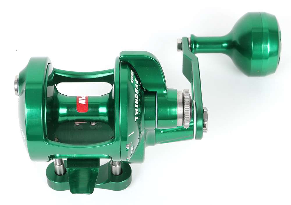 Accurate BV-400-GR Boss Valiant Conventional Reel - Green
