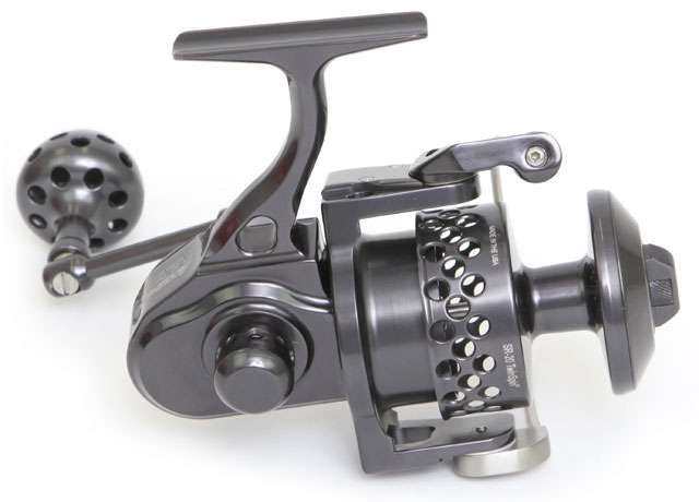 Accurate TwinSpin Spinning Reels - TackleDirect