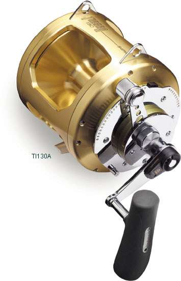 Lot - Deep Sea Reel Shimano - Tiagra 20 with travel case and